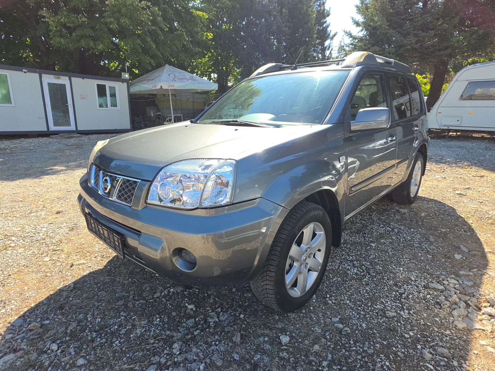 Nissan X-trail 2.2dci, снимка 2 - Автомобили и джипове - 56629545