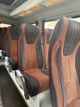 VW Crafter 24места единична гума, снимка 6