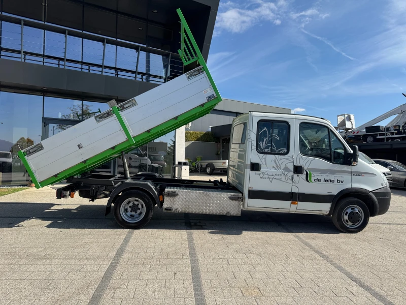 Iveco Daily 40C15 до 3.5т. 3.46м. Клима 7-местен , снимка 3 - Бусове и автобуси - 47860826