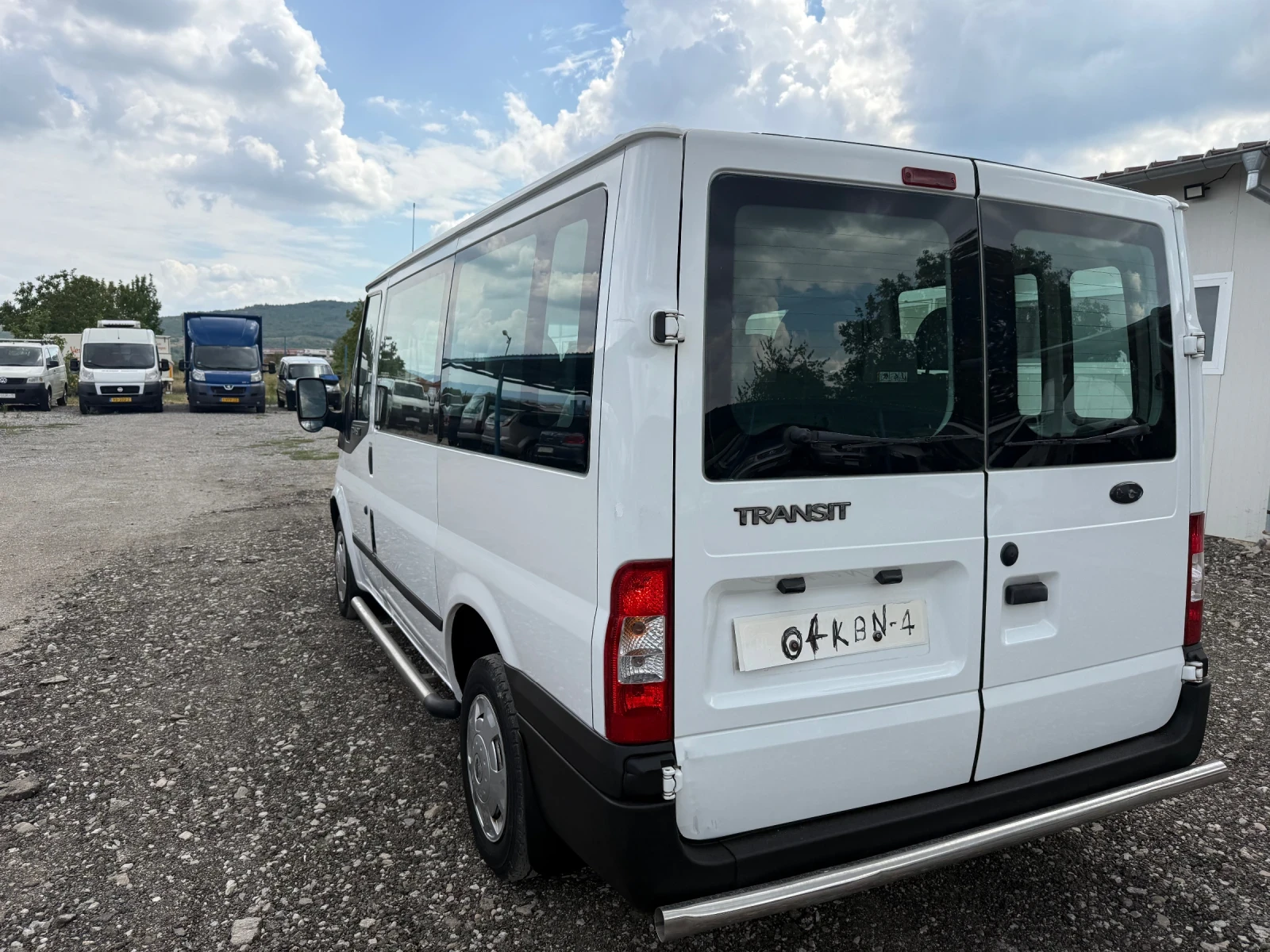 Ford Transit 2.2 - изображение 7