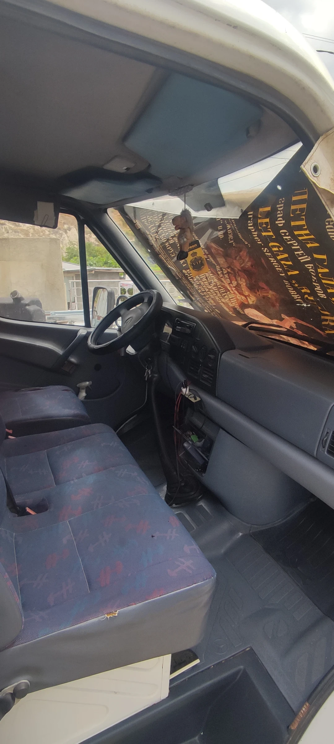 Mercedes-Benz Sprinter 412 2.9 - изображение 3