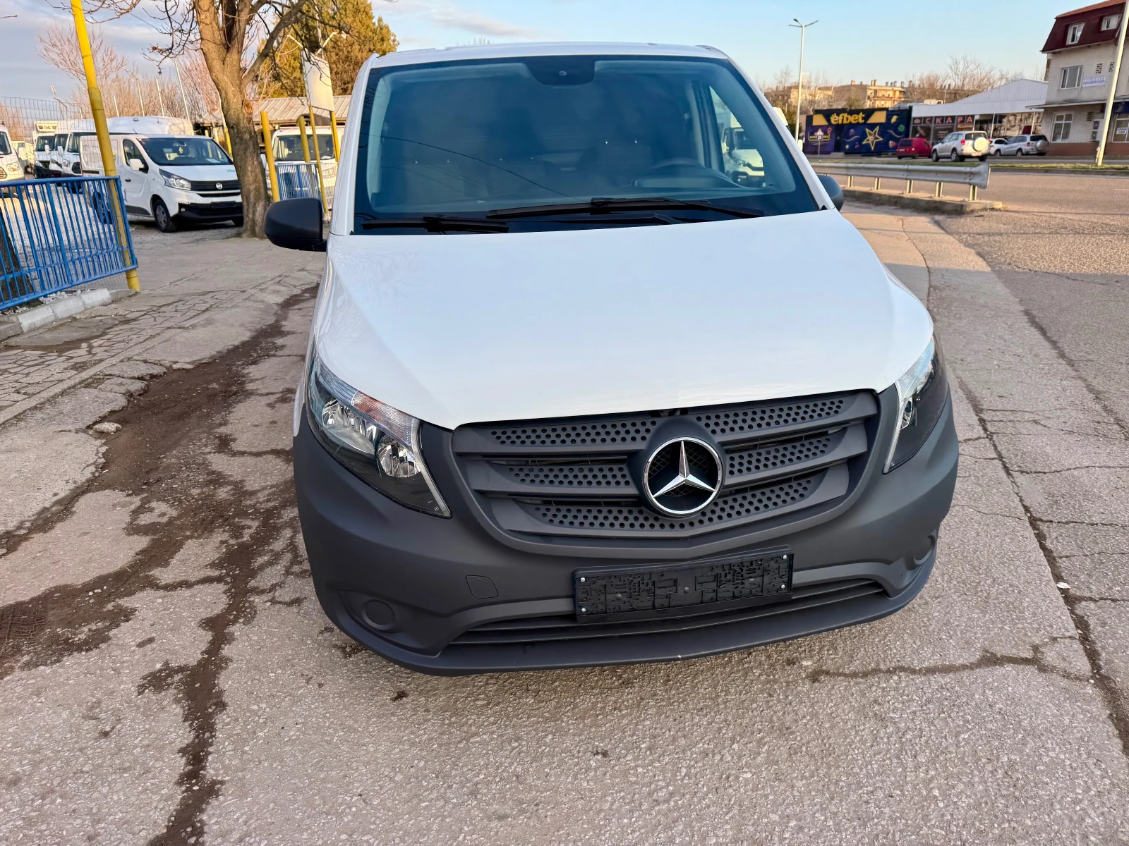 Mercedes-Benz Vito  - изображение 7
