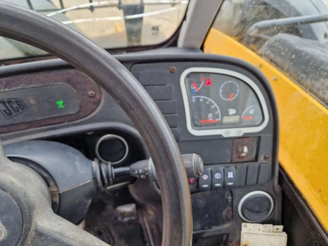   JCB 531-70 | Mobile.bg   11