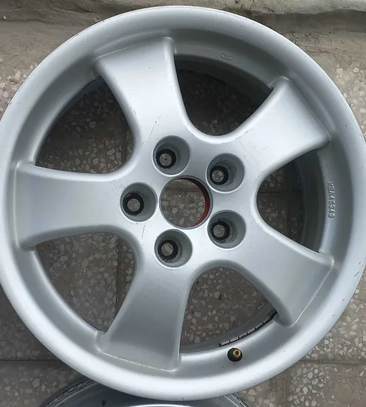 Джанти за Toyota Rav4, снимка 2 - Гуми и джанти - 54571166