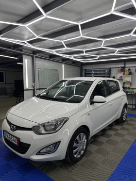 Hyundai I20 Hyndai i20 1.2 бензин ТОП!, снимка 2