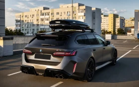 BMW M5 Touring xDrive 4.4 V8 Plug-in Hybrid , снимка 4