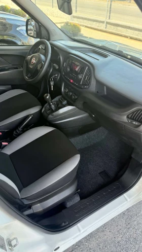 Fiat Doblo 1.6 Mjet Обслужен, снимка 13