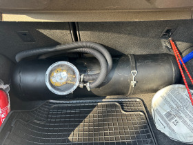 Toyota Auris Iви собственик ТМ Ауто 1.6 бензин, снимка 6