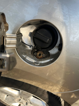 Toyota Auris Iви собственик ТМ Ауто 1.6 бензин, снимка 12
