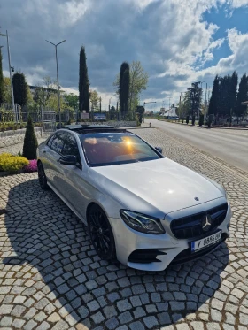 Mercedes-Benz E 220     * AMG 6.3 - ПАКЕТ* 
