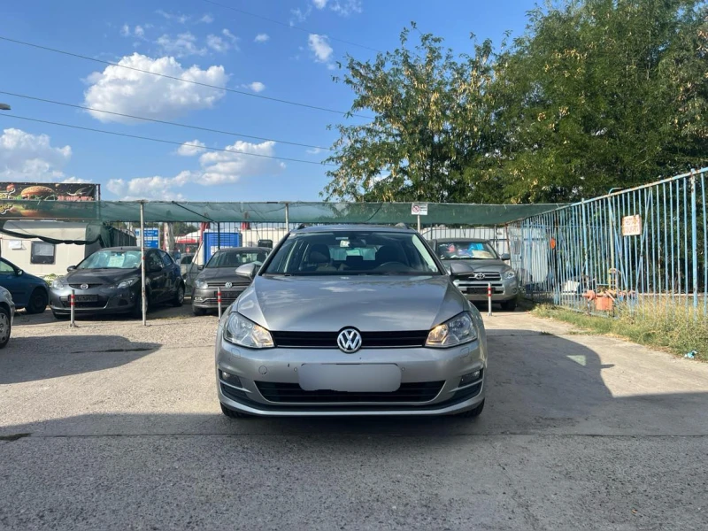 VW Golf, снимка 2 - Автомобили и джипове - 47117633