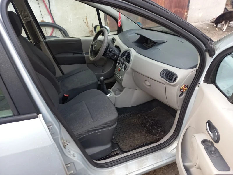 Renault Modus 1.5 dci, снимка 7 - Автомобили и джипове - 48281030