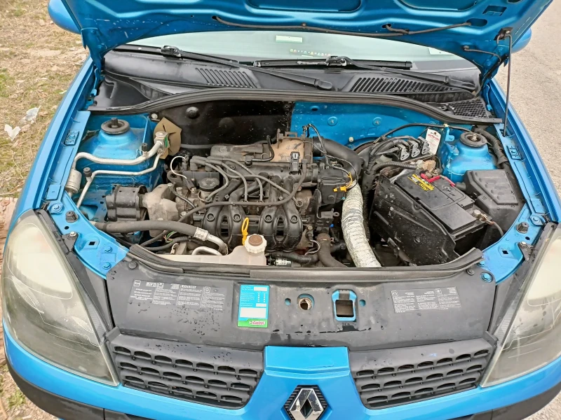 Renault Clio 1, 2, снимка 12 - Автомобили и джипове - 48328865