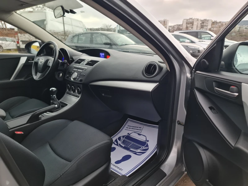 Mazda 3 1.6d/115hp, снимка 10 - Автомобили и джипове - 49227117