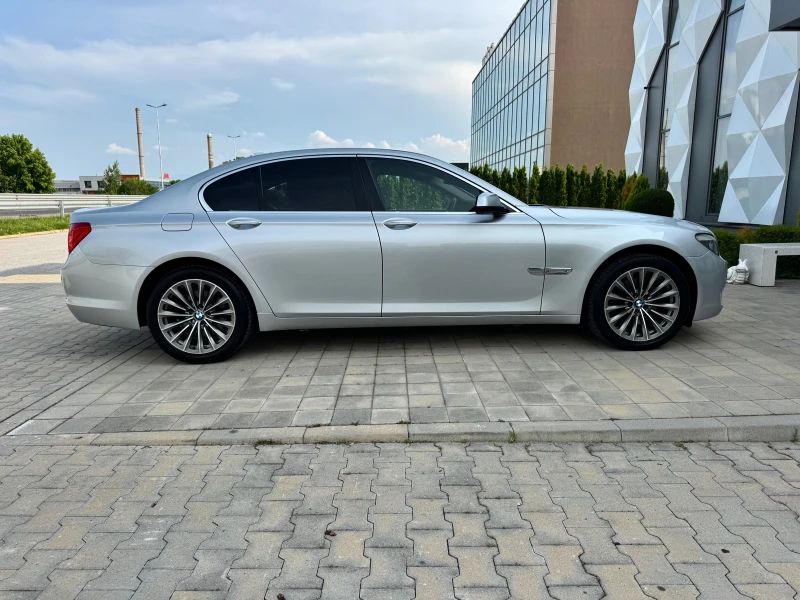 BMW 730 PREMIUM-DISTRONIK-ВАКУМ-МАСАЖ-HEAD-UP-ОБДУХВАНЕ-, снимка 4 - Автомобили и джипове - 50559441