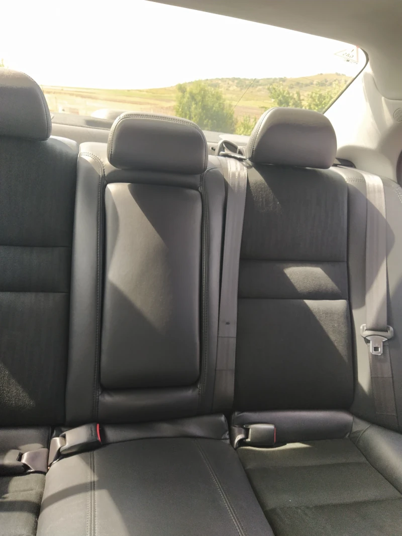 Honda Accord, снимка 9 - Автомобили и джипове - 51864921