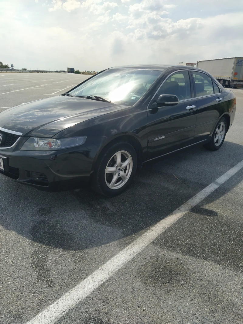 Honda Accord, снимка 5 - Автомобили и джипове - 51864921