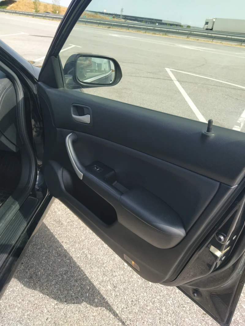 Honda Accord, снимка 11 - Автомобили и джипове - 51864921