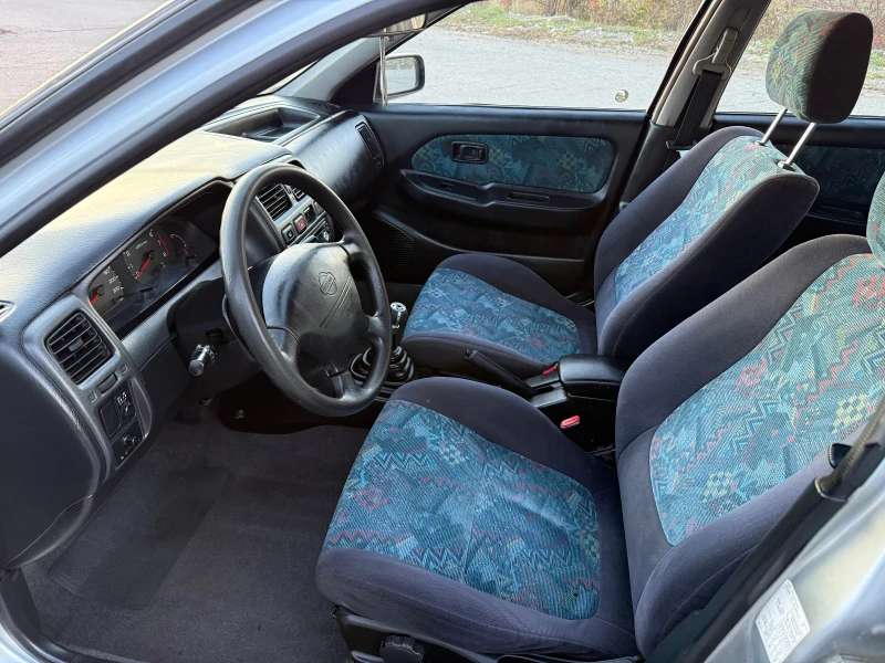 Nissan Almera Benzin/Gas/1.6 RS, снимка 7 - Автомобили и джипове - 52870769