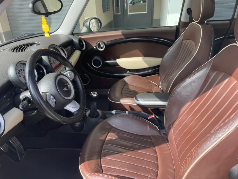 Mini Clubman 1.6T/S/ПАНОРАМА, снимка 9 - Автомобили и джипове - 52466313