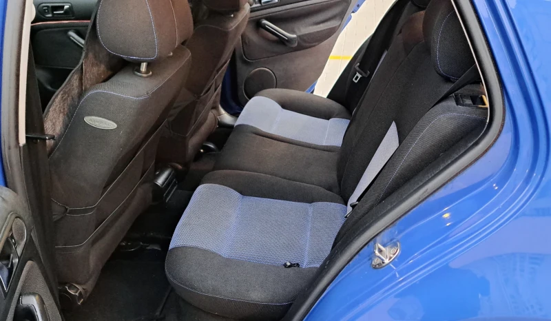 VW Golf 1.6/101к.с.LPG, снимка 8 - Автомобили и джипове - 52906502