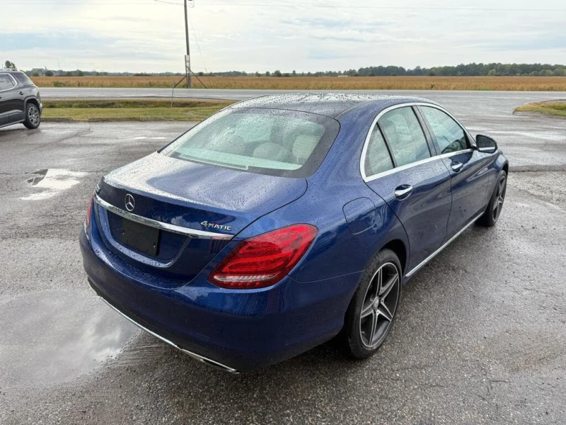 Mercedes-Benz C 300 4MATIC* АвтоКредит* (ЦЕНА ДО БГ), снимка 5 - Автомобили и джипове - 53180152