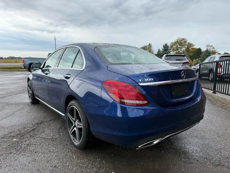 Mercedes-Benz C 300 4MATIC* АвтоКредит* (ЦЕНА ДО БГ), снимка 3 - Автомобили и джипове - 53180152
