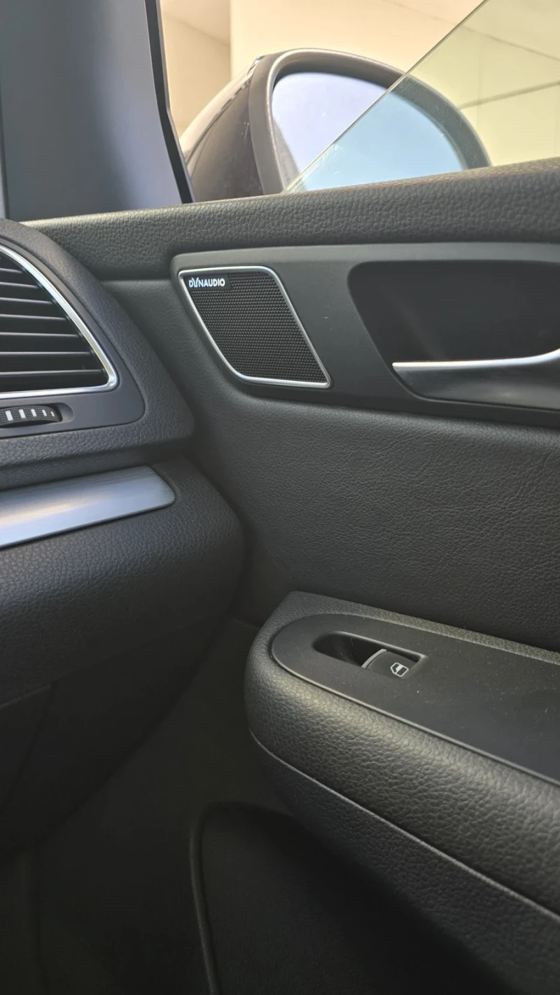 VW Sharan 2.0 TSI, снимка 9 - Автомобили и джипове - 53419536