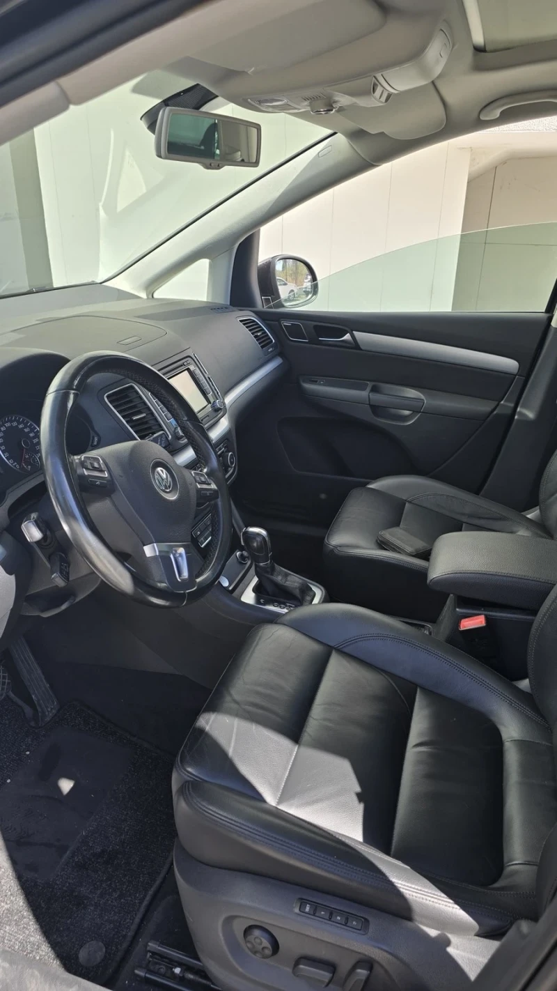 VW Sharan 2.0 TSI, снимка 7 - Автомобили и джипове - 53419536