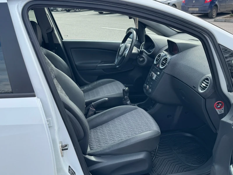 Opel Corsa, снимка 10 - Автомобили и джипове - 53567064