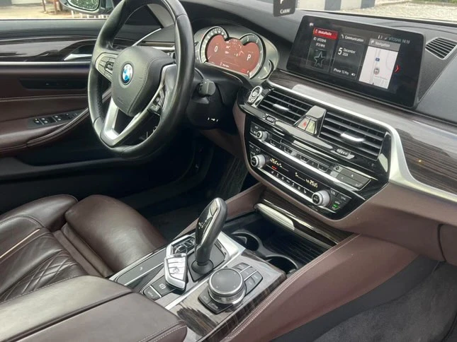 BMW 530 X-DRIVE , снимка 14 - Автомобили и джипове - 48383059