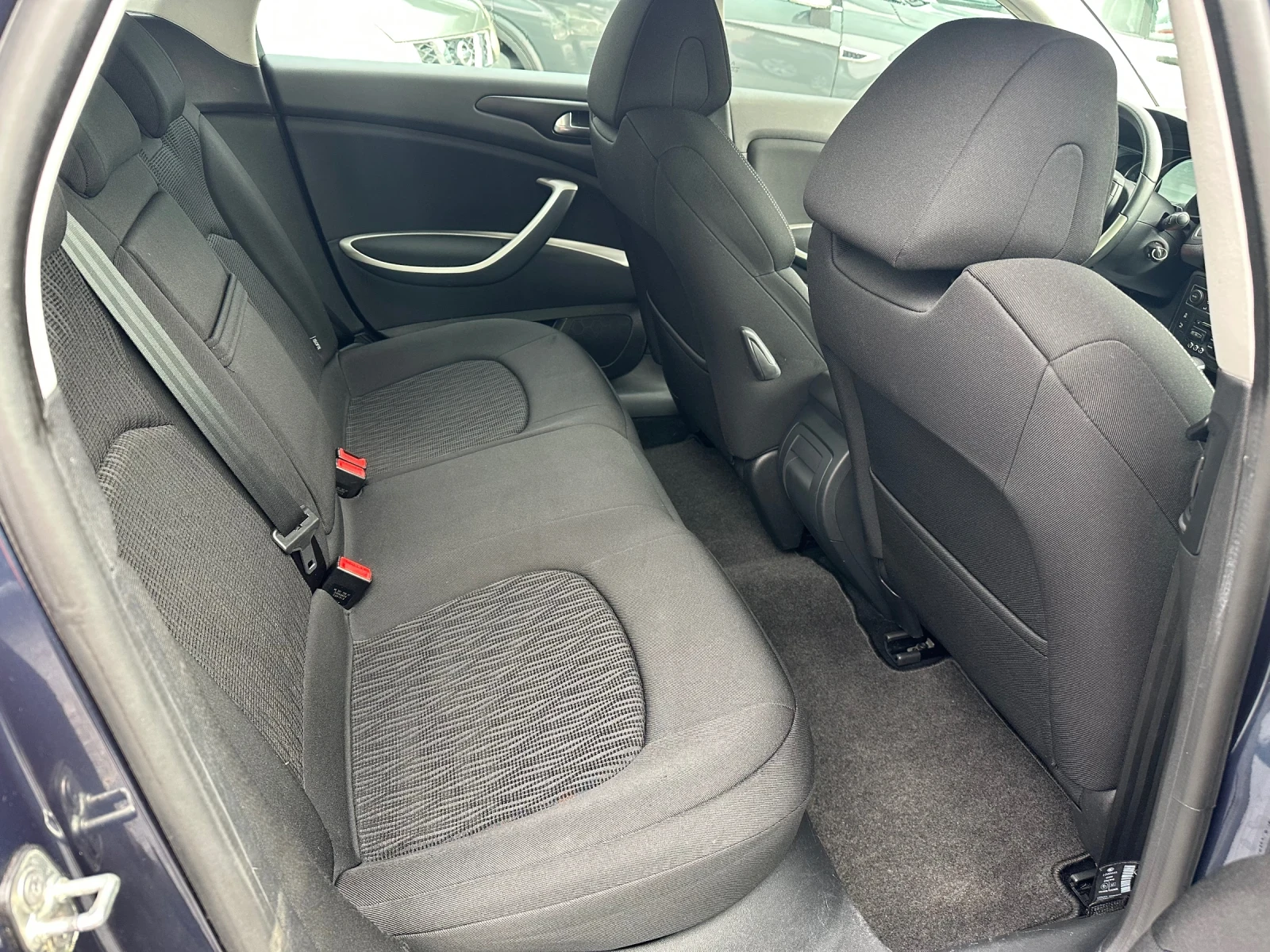 Citroen C5 1.6T Автоматик - изображение 7