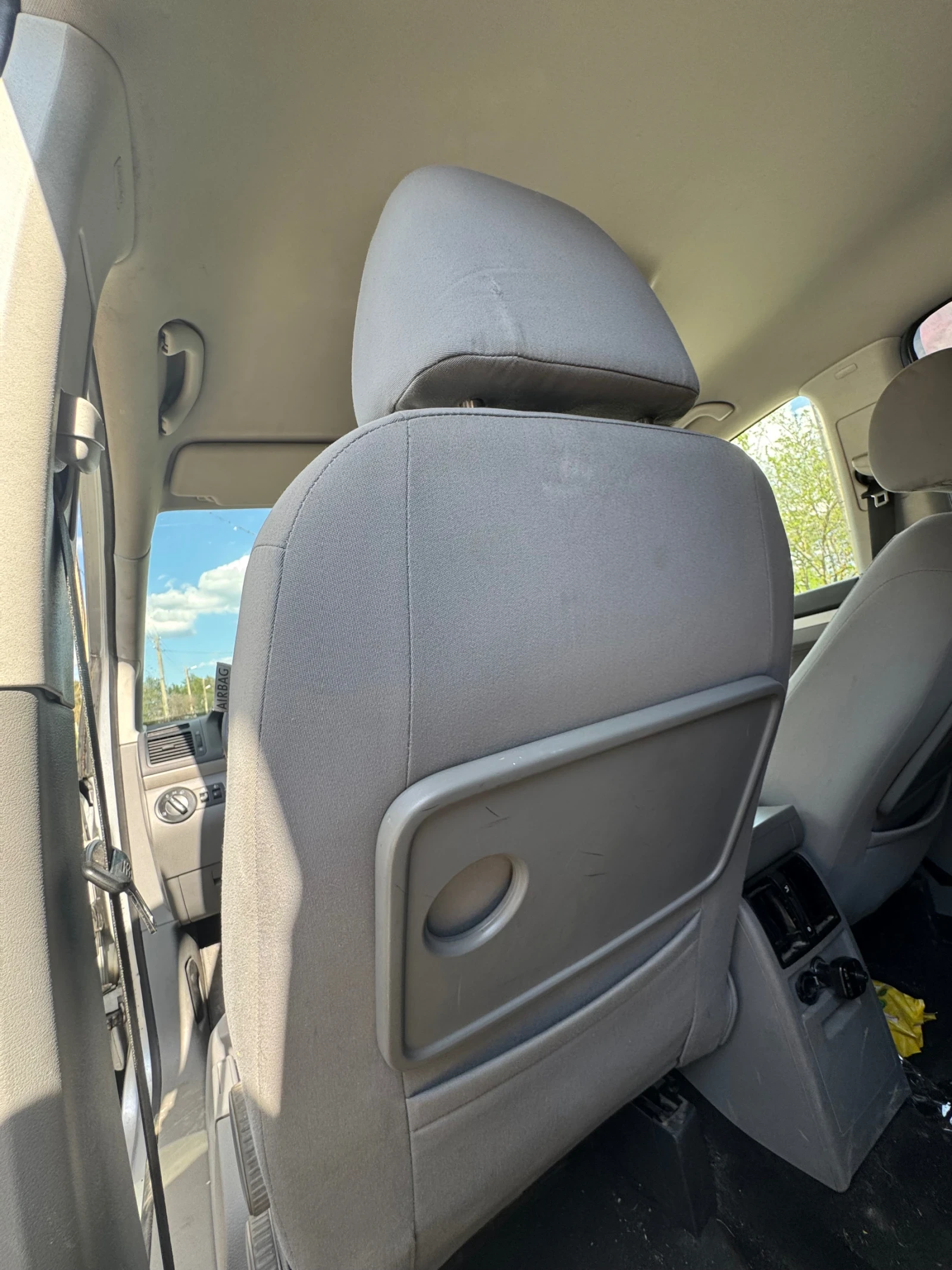 VW Touran  - изображение 7