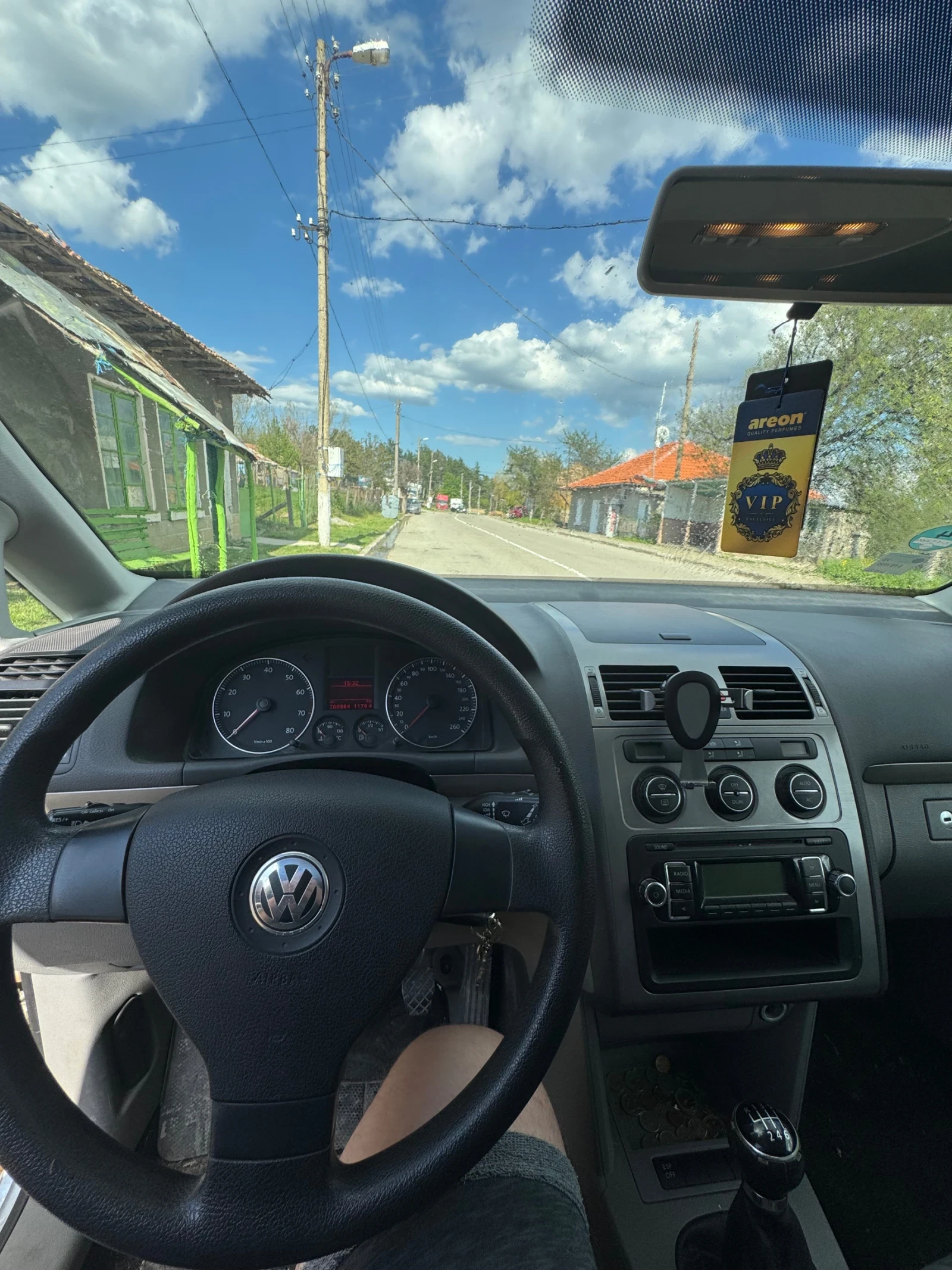 VW Touran  - изображение 6