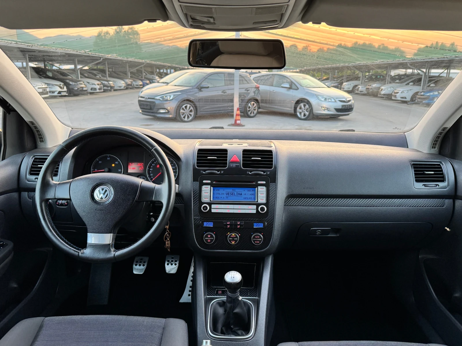 VW Golf 1.9TDI ИТАЛИЯ - изображение 9
