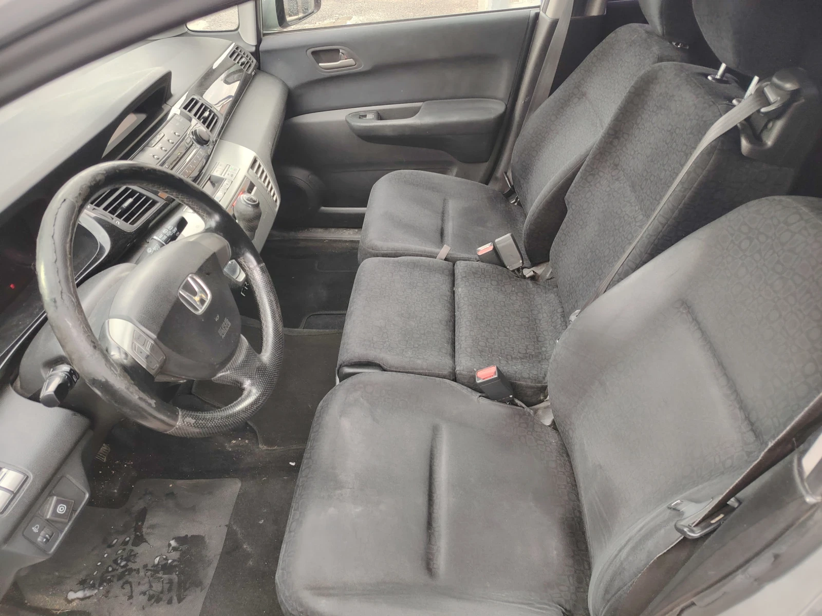 Honda Fr-v  - изображение 7