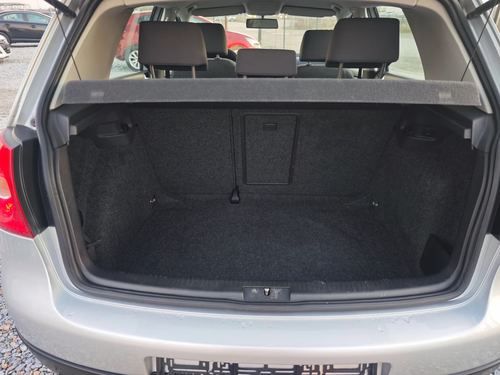 VW Golf 1.6i 102�.�  | Mobile.bg � ����������� 14
