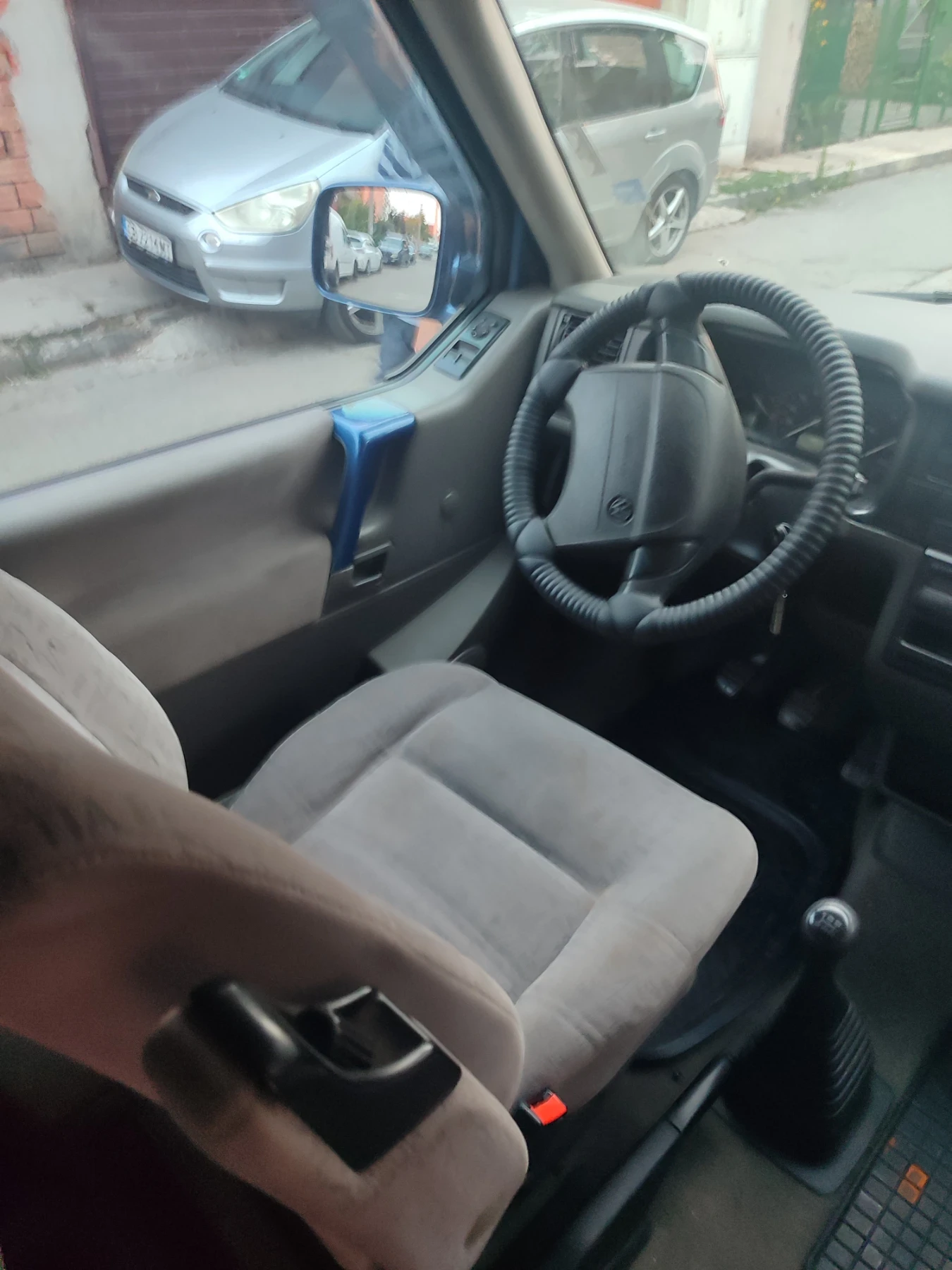 VW Multivan  - изображение 3