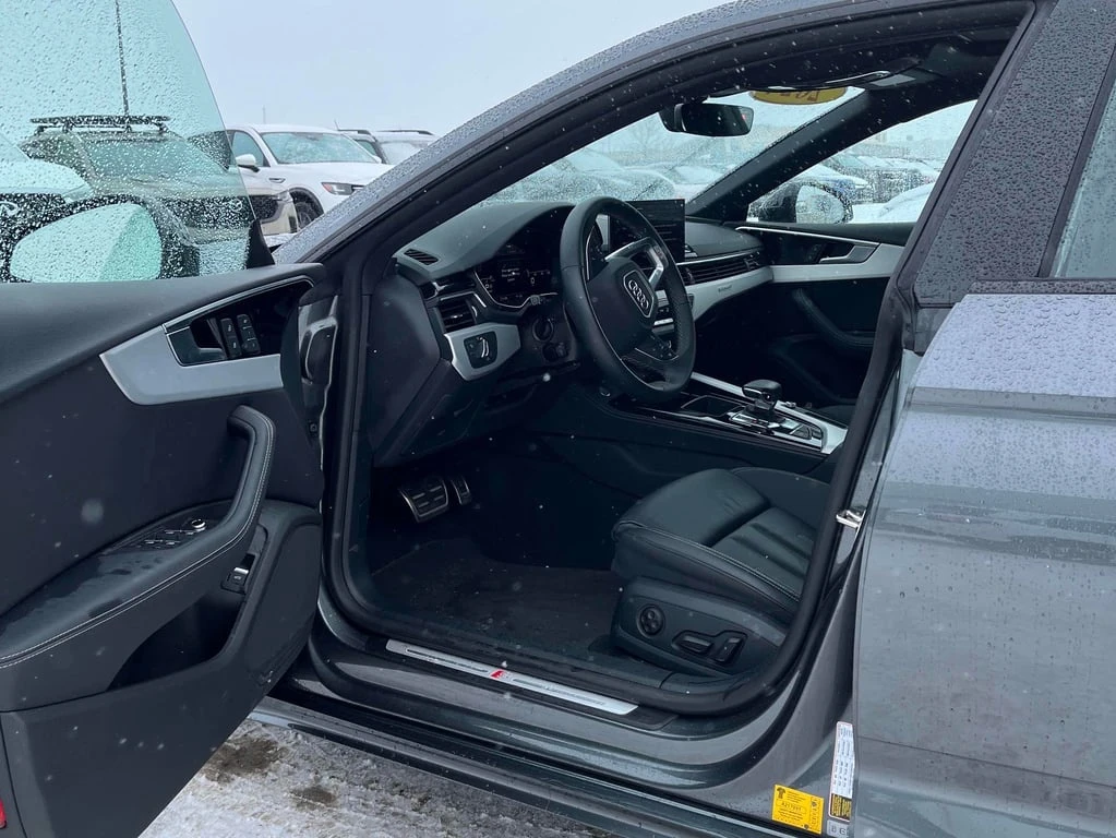 Audi A5 2024 Progressiv * CARFAX * БЕЗ ПЪРВОНАЧАЛНА ВНОСКА - изображение 7