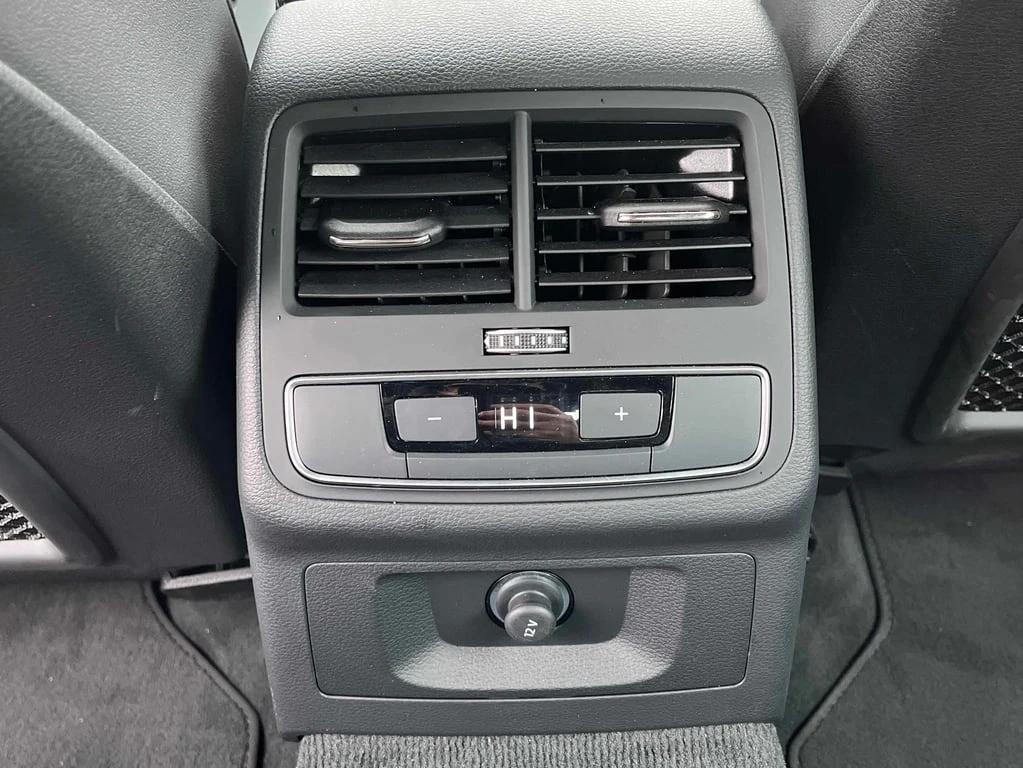 Audi A5 2024 Progressiv * CARFAX * БЕЗ ПЪРВОНАЧАЛНА ВНОСКА - изображение 10