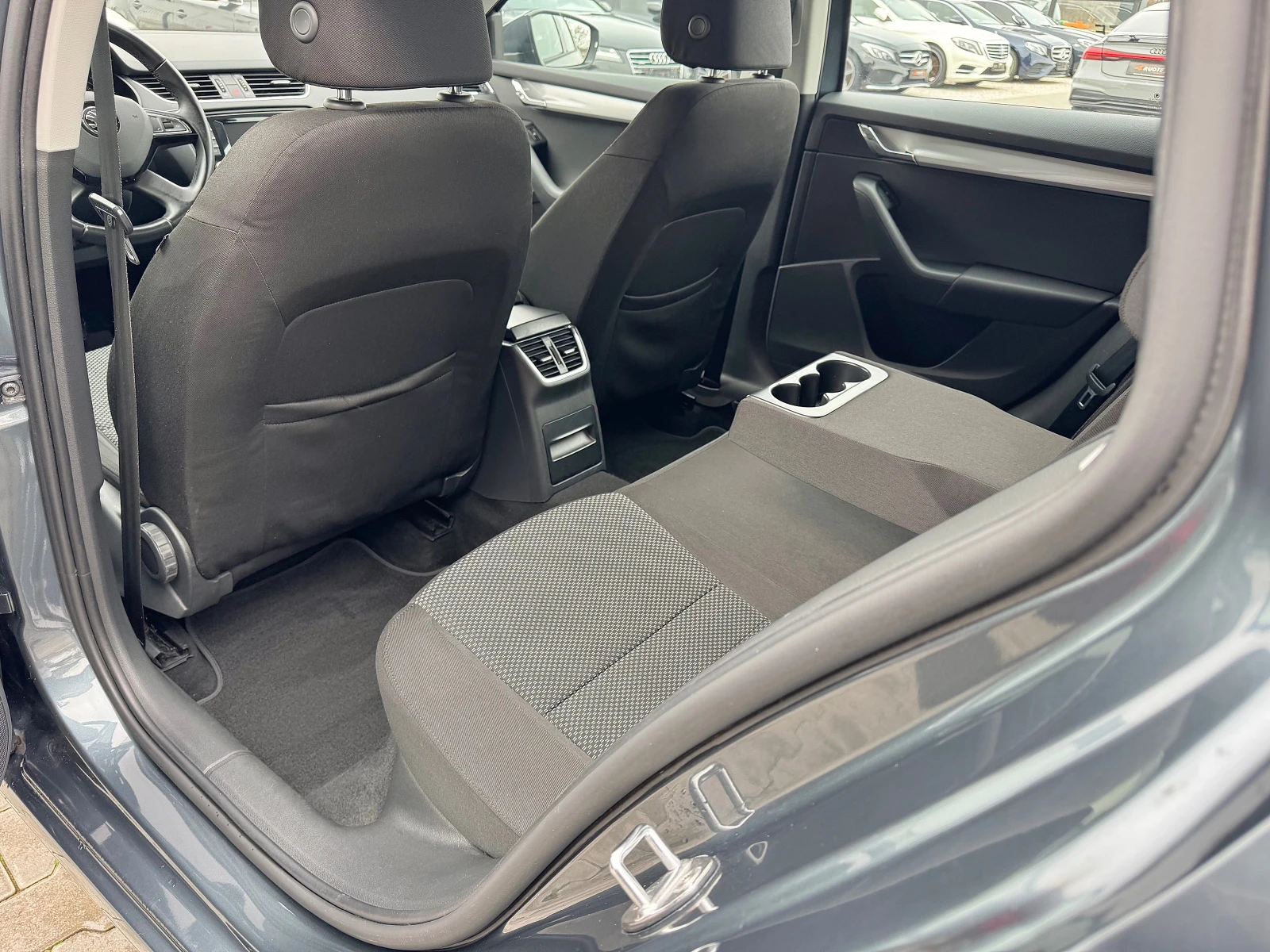 Skoda Octavia 1.4TFSi Bifuel /���������/ | Mobile.bg � ����������� 13