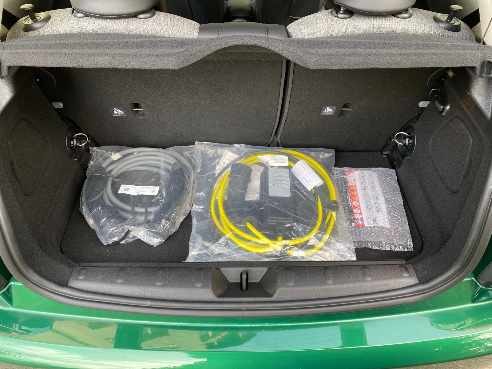 Mini Cooper SE, снимка 14 - Автомобили и джипове - 53511302