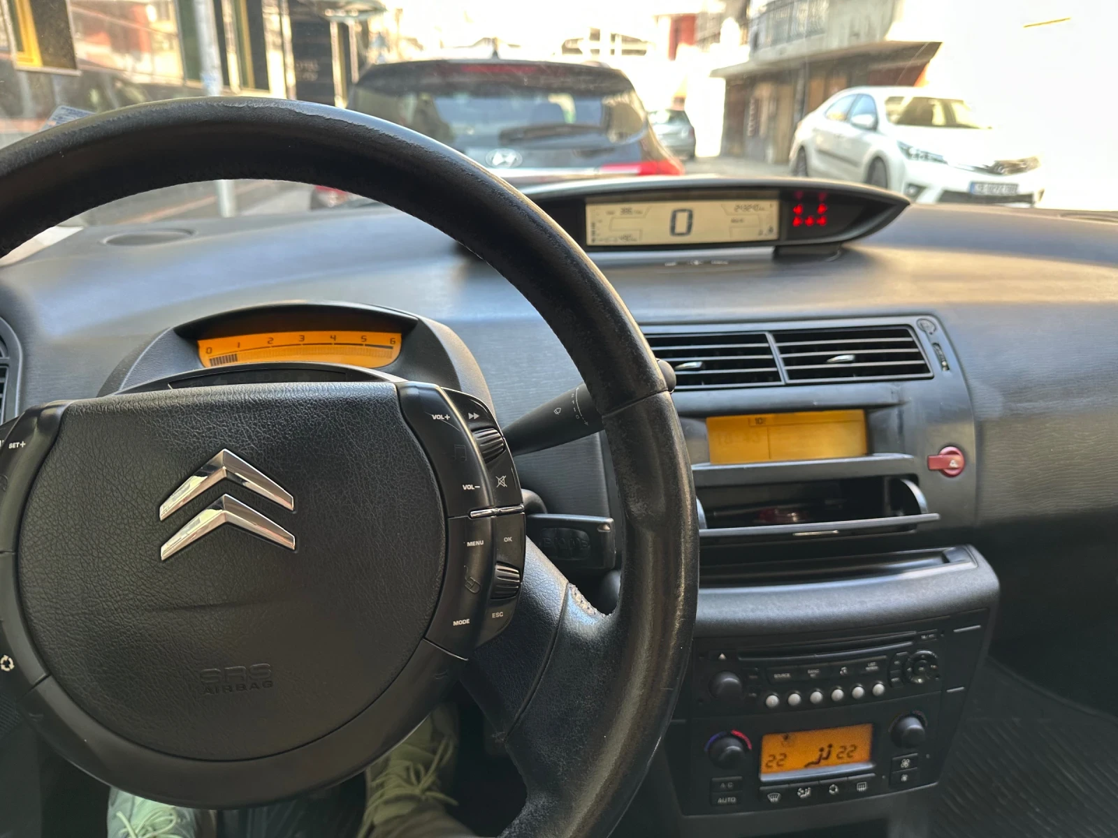 Citroen C4 1.6 HDI, снимка 4 - Автомобили и джипове - 53763187