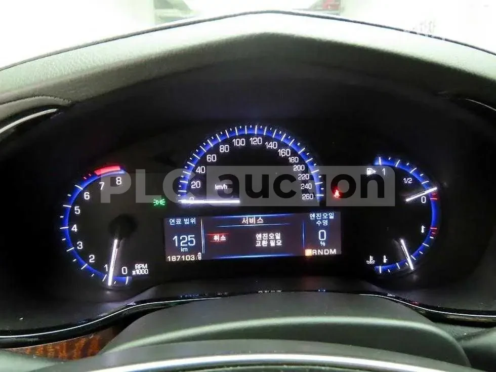 Cadillac Cts КОЖА/ОБДУХ/ПОДГЕВ/ЛИЗИНГ ОТ 175 ЕВРО НА МЕСЕЦ , снимка 8 - Автомобили и джипове - 54111967