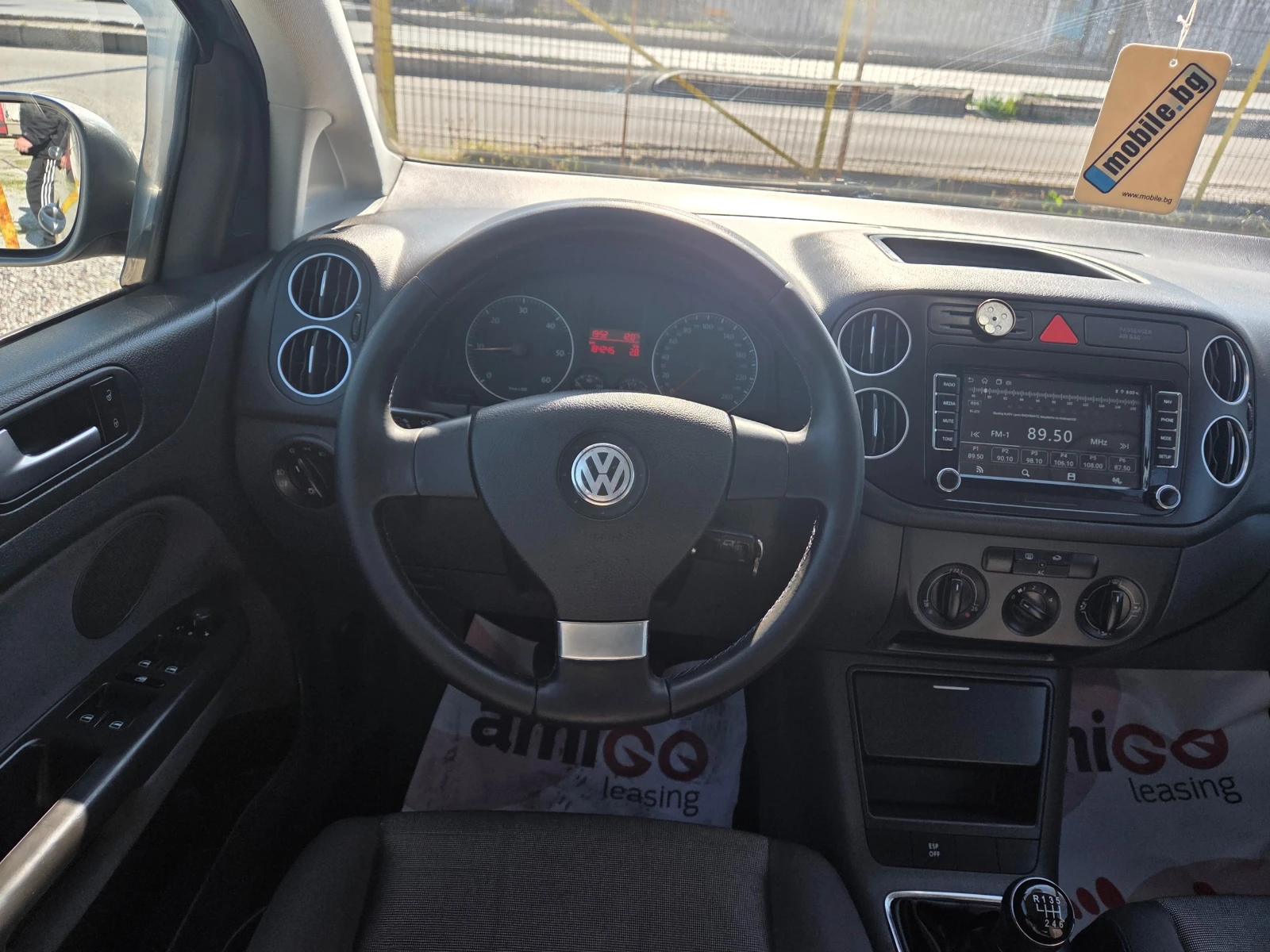 VW Golf Plus 1.9TDI 6ck.NAVI, снимка 7 - Автомобили и джипове - 54156372