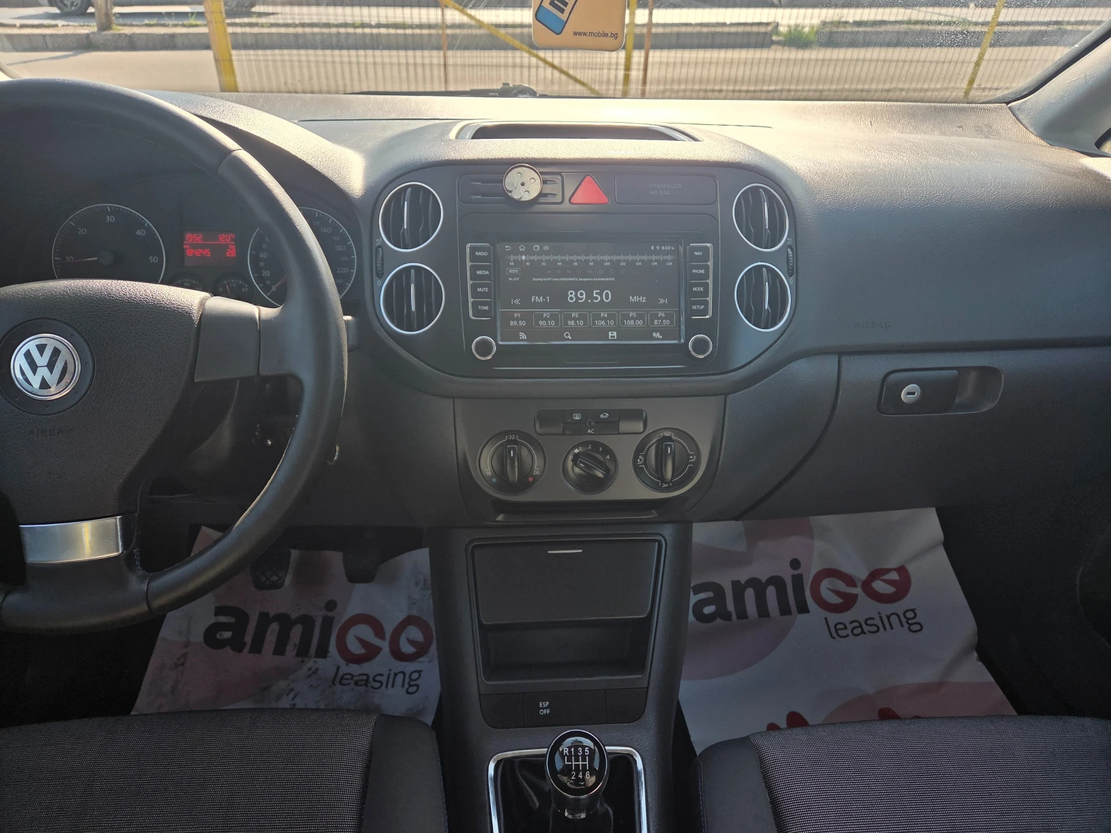VW Golf Plus 1.9TDI 6ck.NAVI, снимка 8 - Автомобили и джипове - 54156372