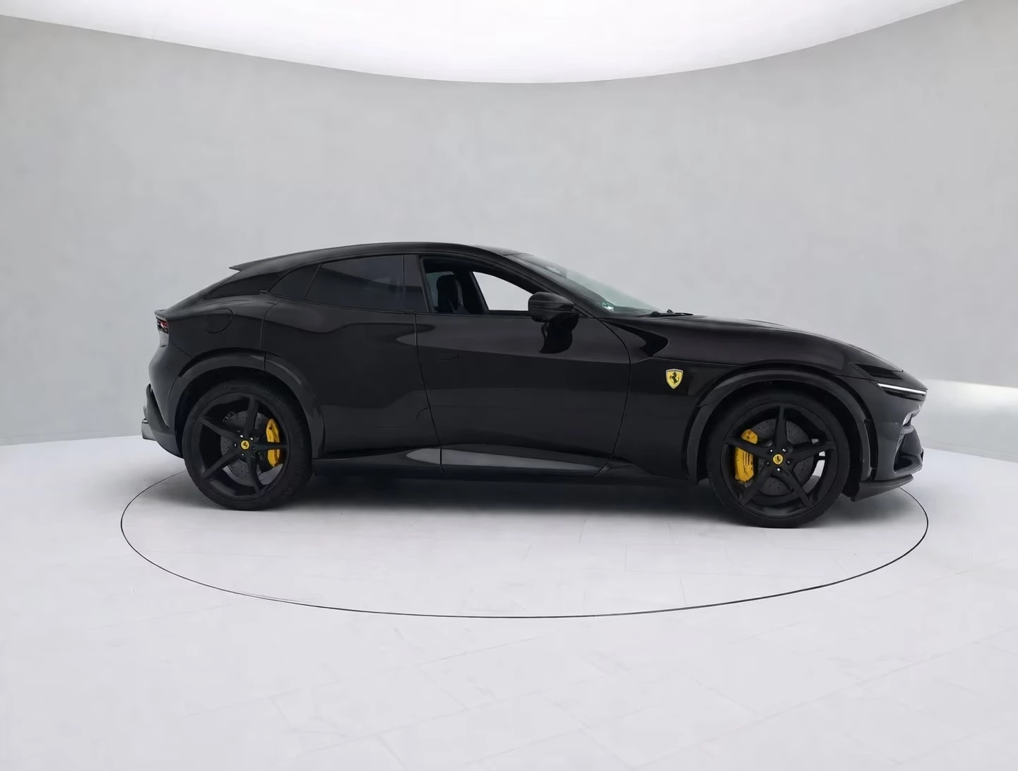 Ferrari Purosangue Matrix Carbon | Mobile.bg � ����������� 3