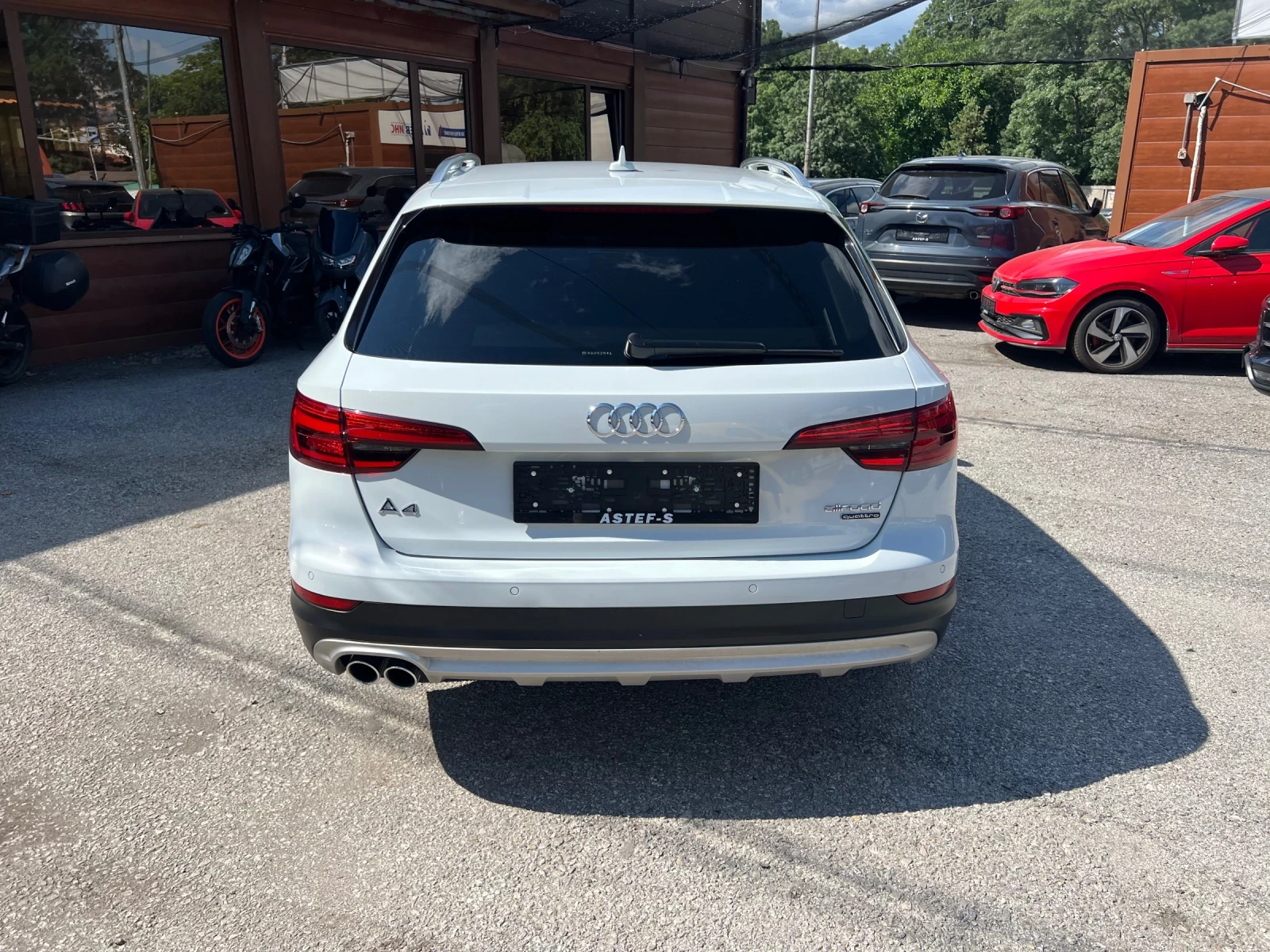 Audi A4 Allroad 2.0 TDI 190 Quattro Навигация Панорама, снимка 6 - Автомобили и джипове - 54837035