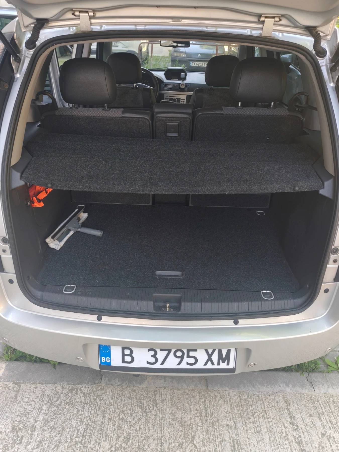 Opel Meriva, снимка 10 - Автомобили и джипове - 54868983