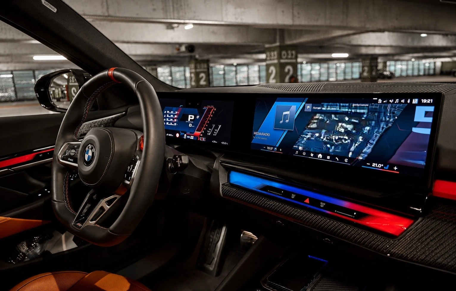 BMW M5 Touring xDrive 4.4 V8 Plug-in Hybrid , снимка 5 - Автомобили и джипове - 55482566